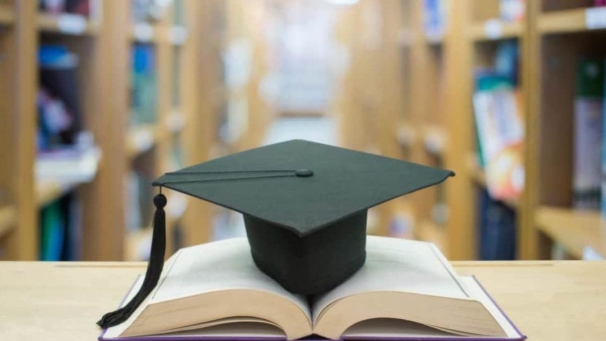 Benefits of Studying for a Doctorate – Advantages, and More