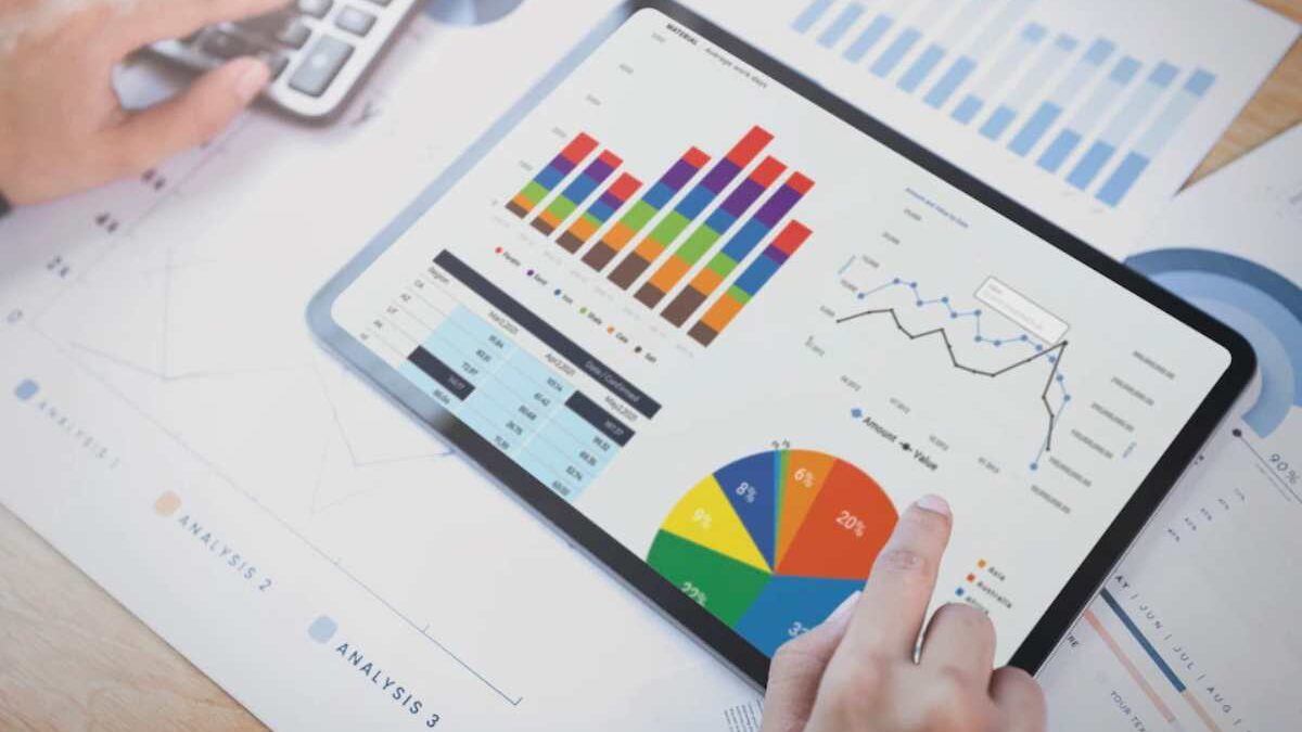Merging Metrics with Creativity in Marketing