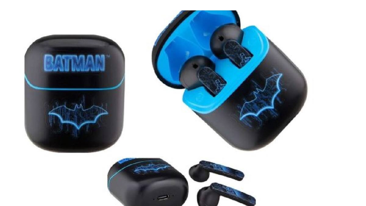 Rs 125 Only On Thesparkshop.In Batman Style Wireless Bt Earbuds